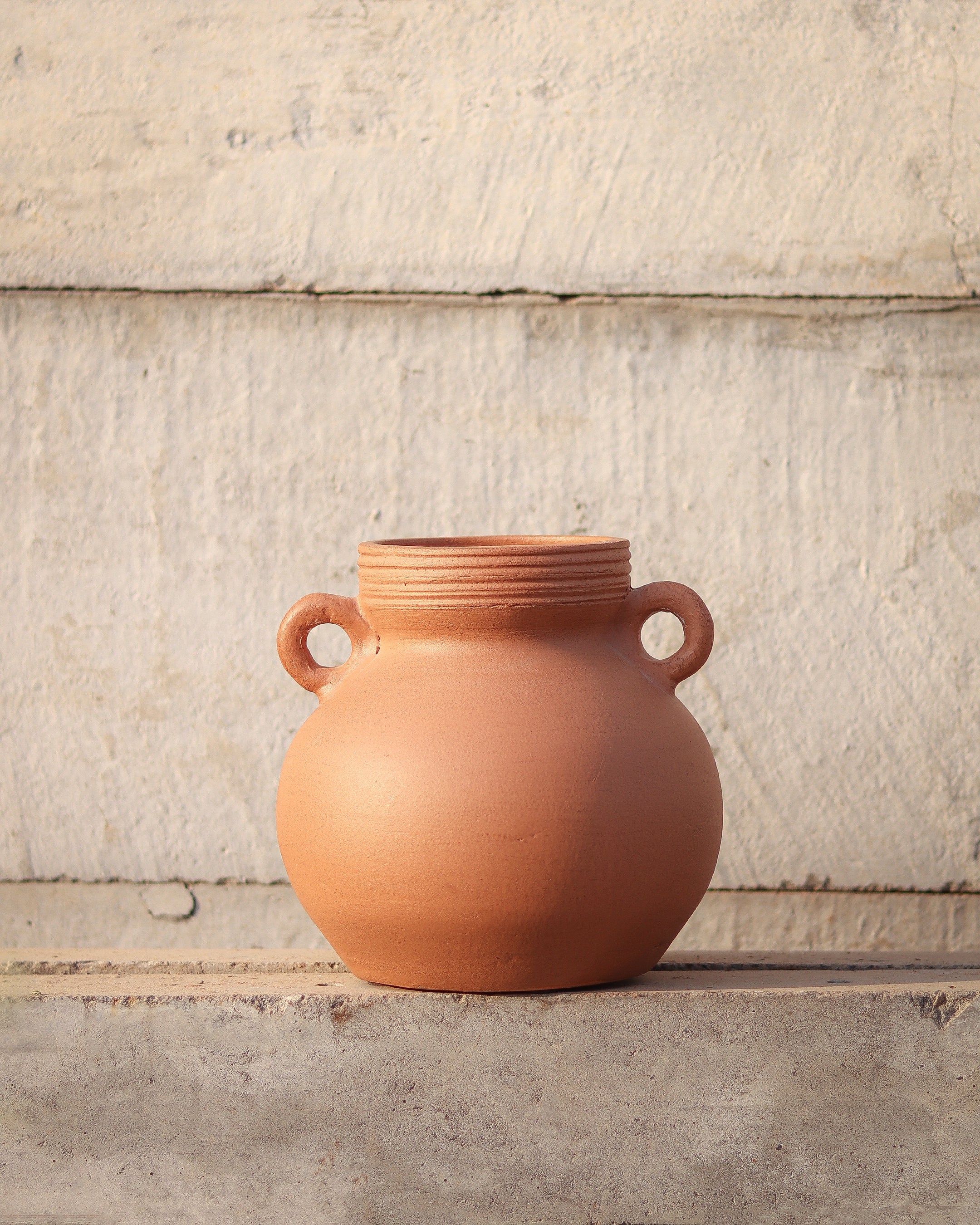 TerraAura - Terra Classic Terracotta Vase