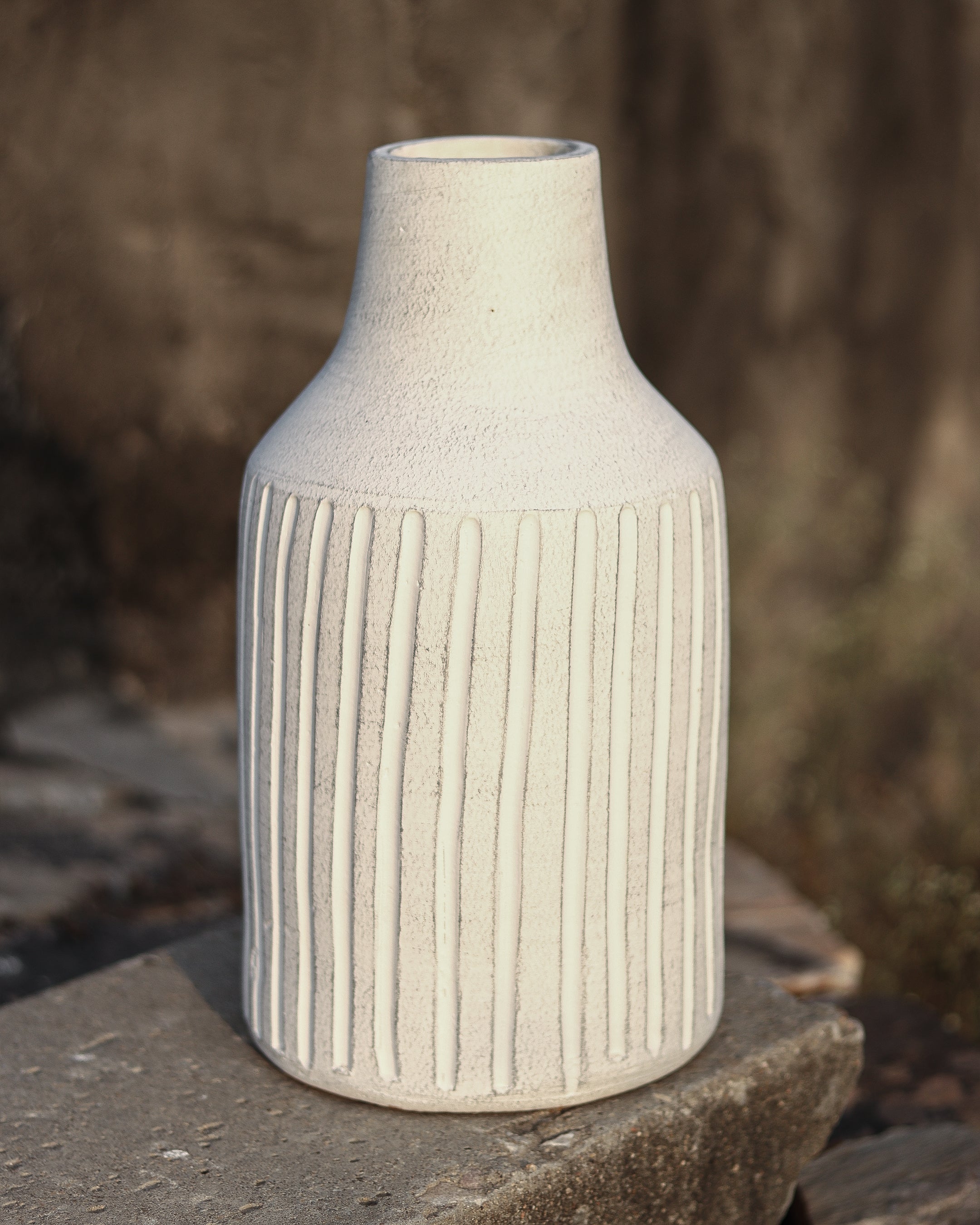 RIDGE- Terra White Terracotta Vase
