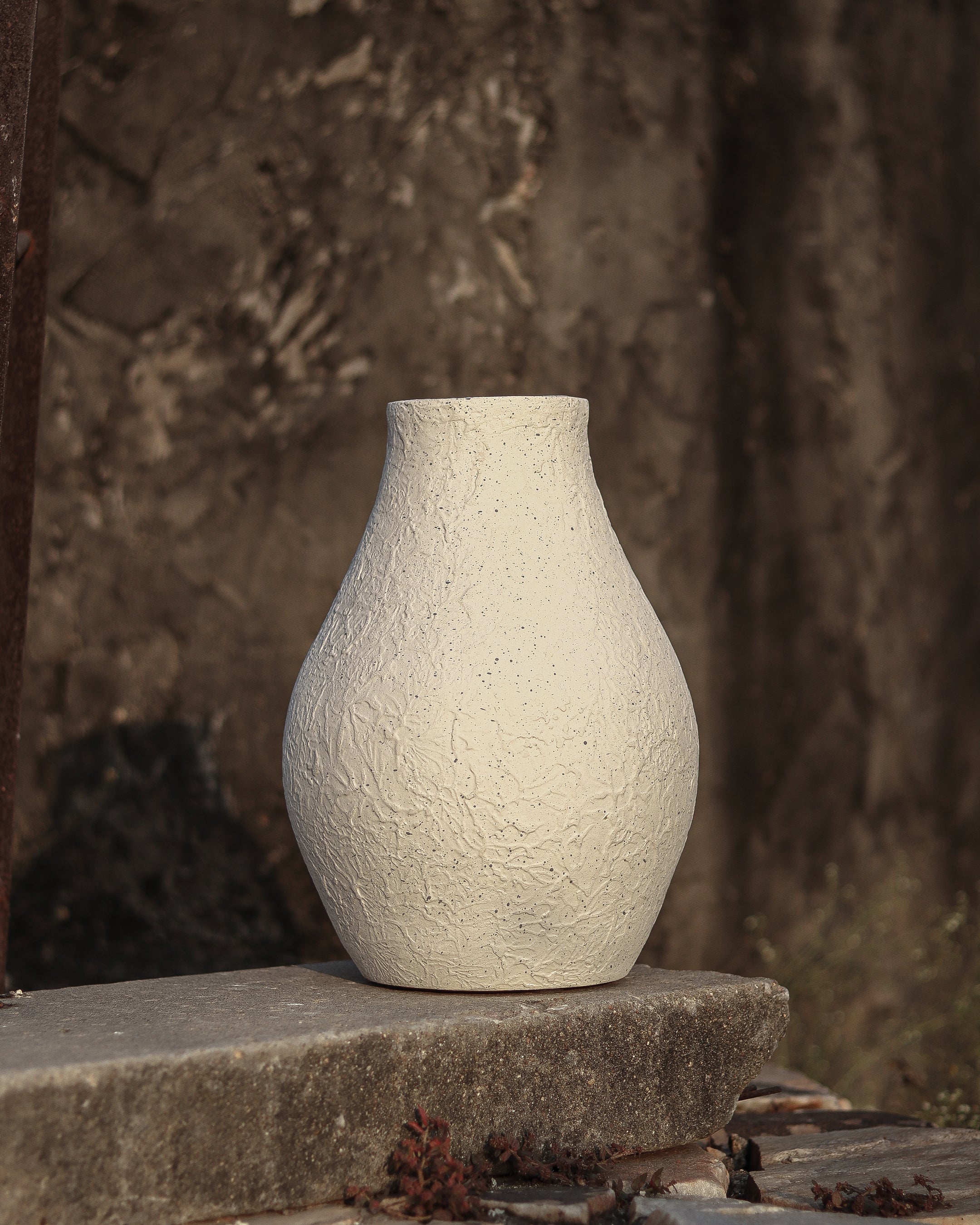 EMBER - Terra White Terracotta Vase