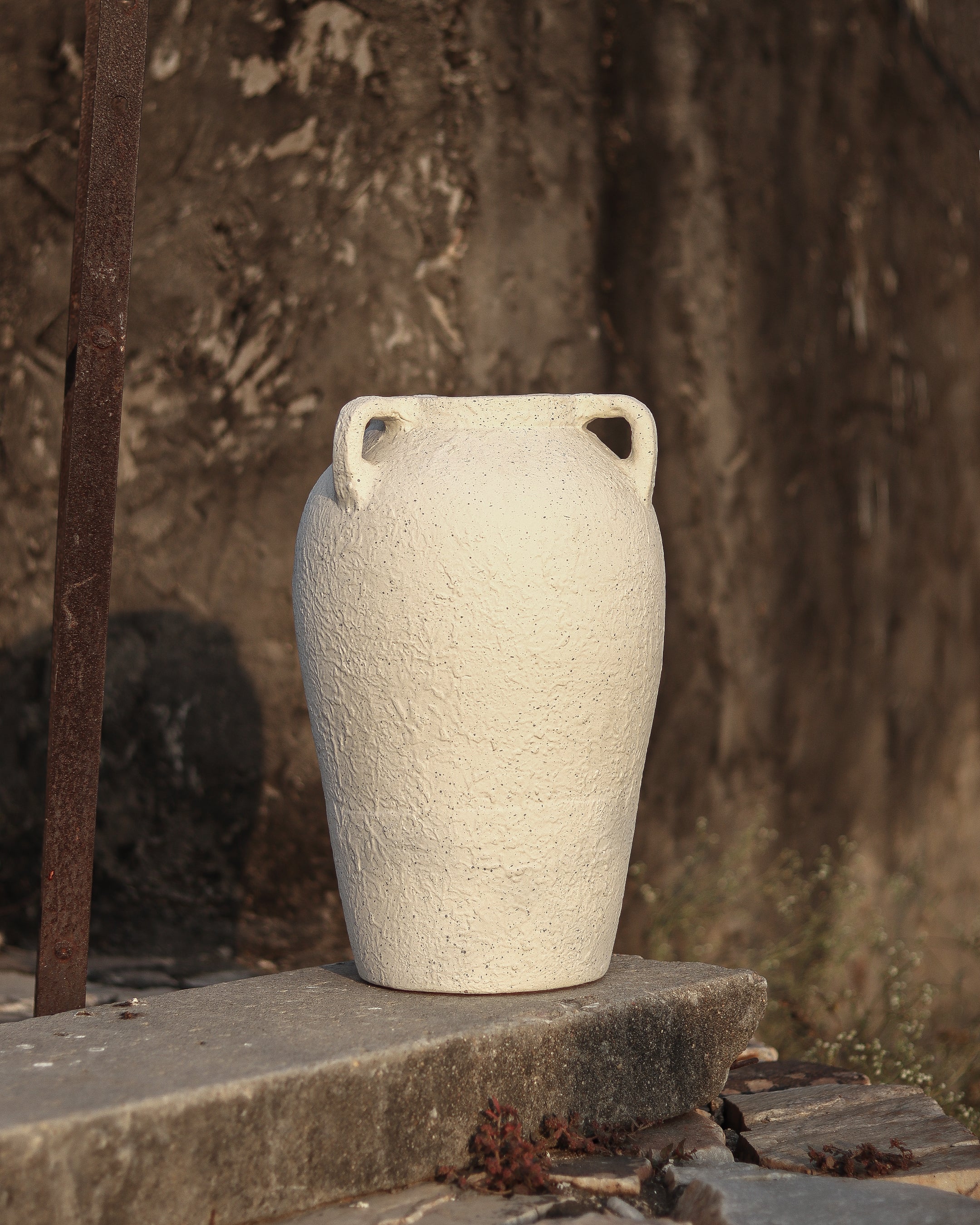 VESSEL - Terra White Terracotta Vase