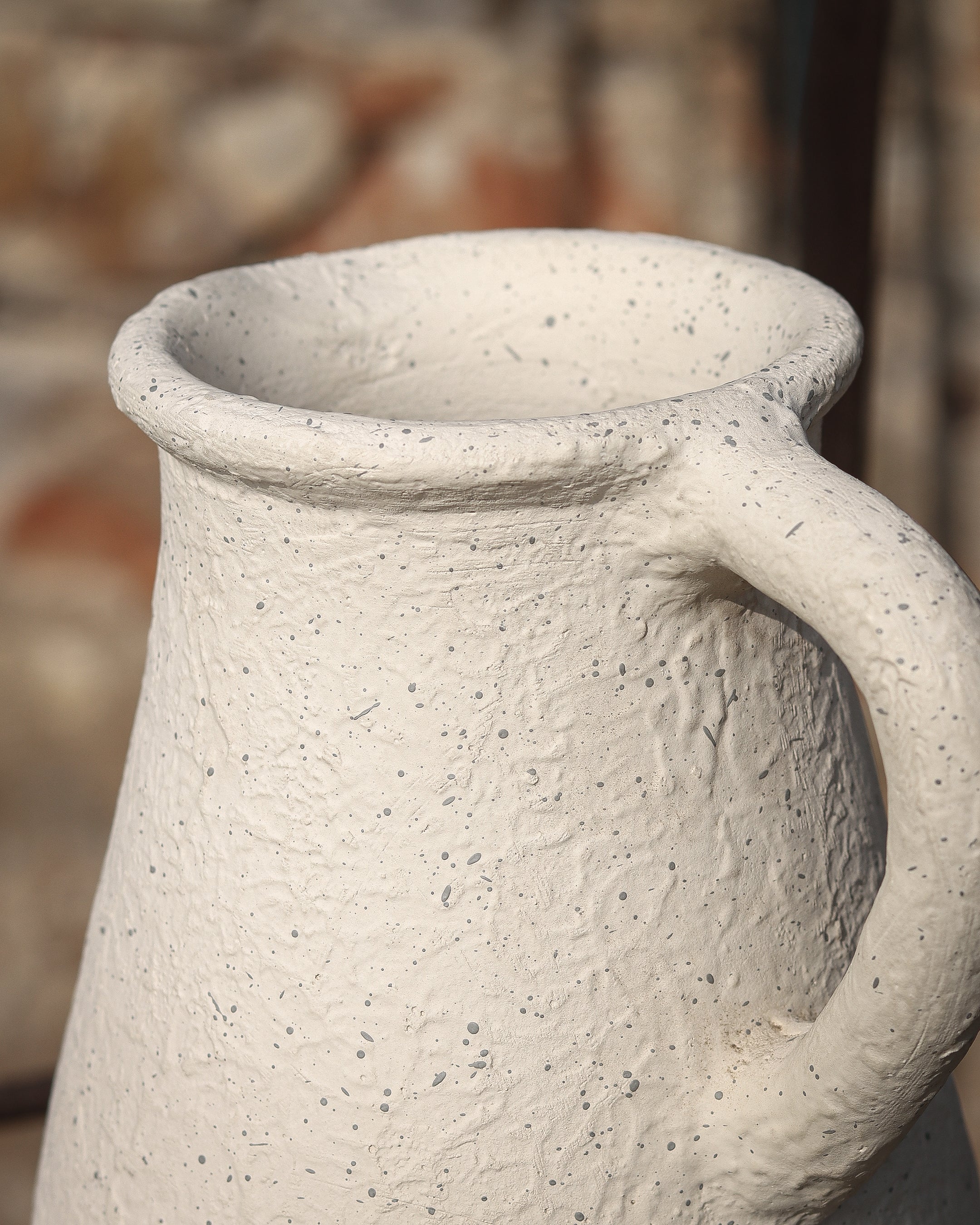 POUR - Terra White Terracotta Vase
